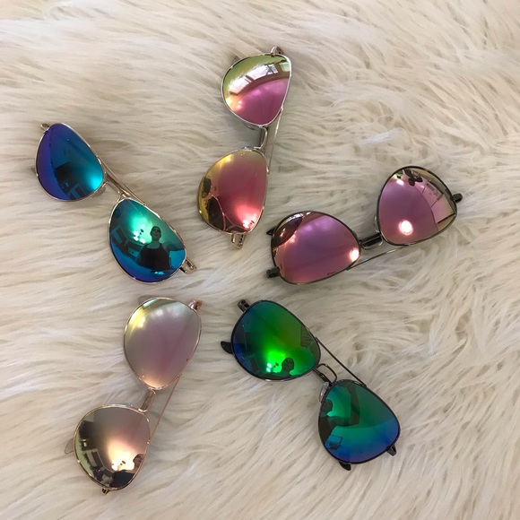 Blue Mirrored Aviator Sunglasses - Picture 5 of 8